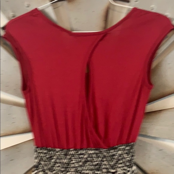 Espresso women’s small Patterned dress new with tags NWT red black&white chevron - Picture 5 of 13